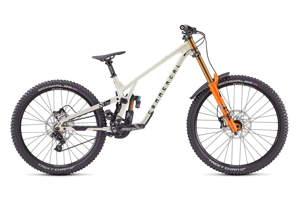COMMENCAL SUPREME DH V5 SIGNATURE CLEAR SILVER