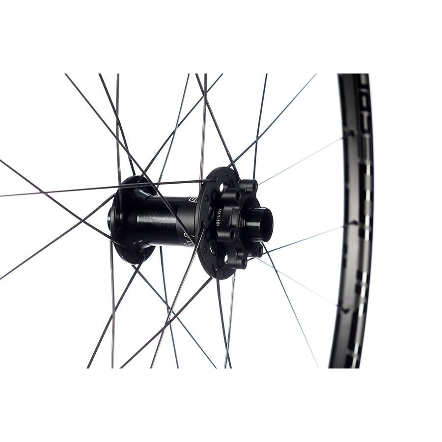 Stans No Tubes Podium SRD Wheels
