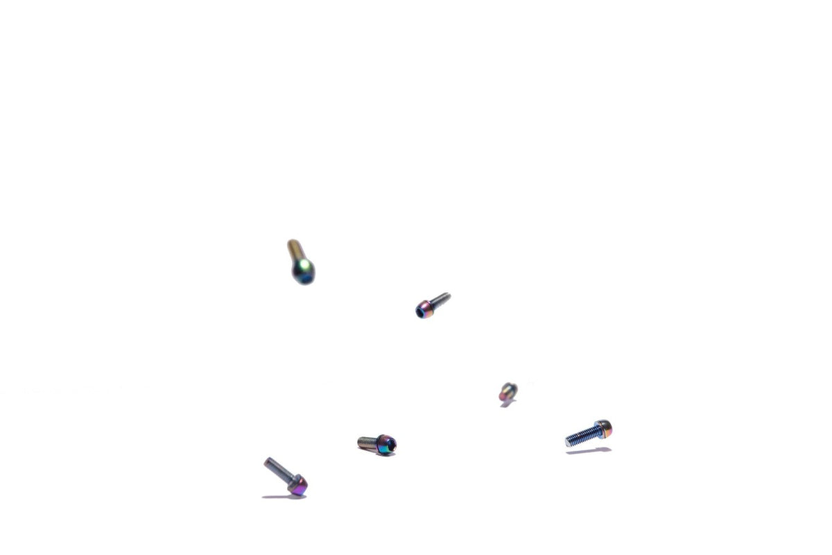 Oil_Slick_Bolts_6_Pack_White.jpg